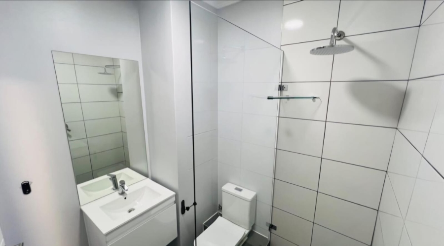 To Let 2 Bedroom Property for Rent in Newinbosch Western Cape